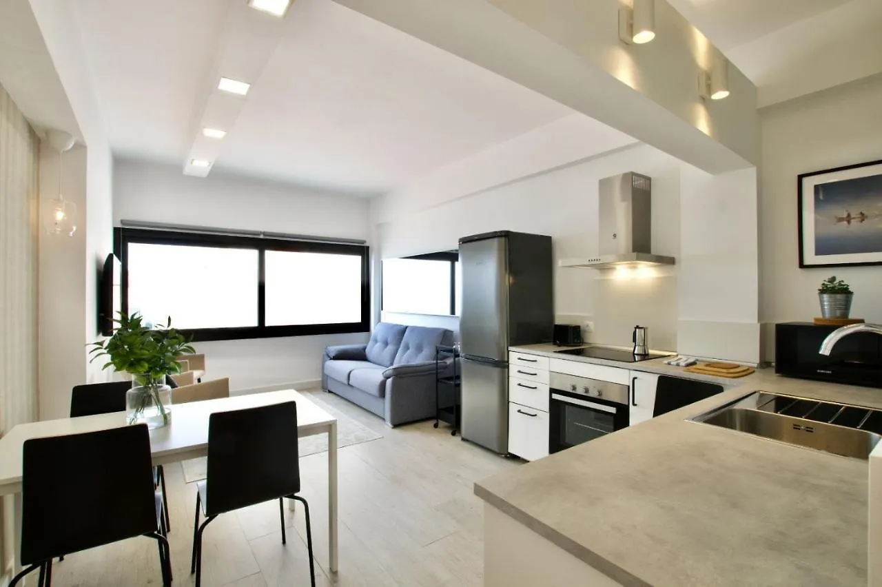 Homeforguest Apartamento Con Vistas A Las Canteras Las Palmas de Gran Canaria Apartment